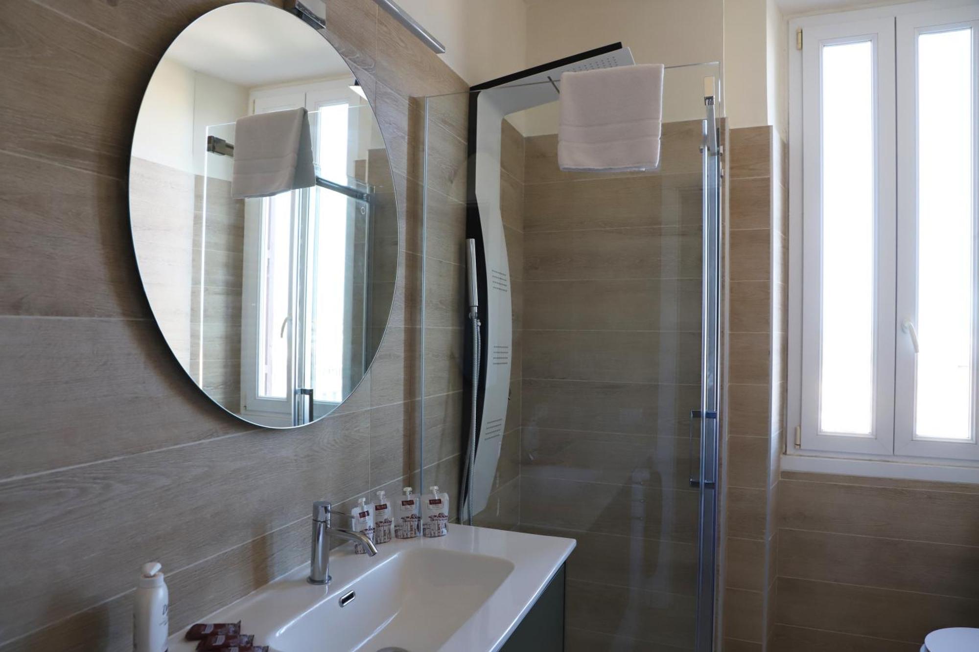 Apartment Vatican Jacuzzi House Rom